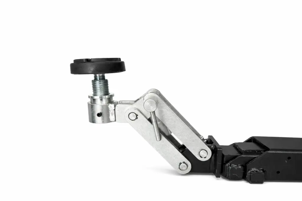 Flip-up armer for T3He/T4e/T5e